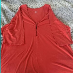 Torrid 3/4 length sleeve V neck tunic with working zipper